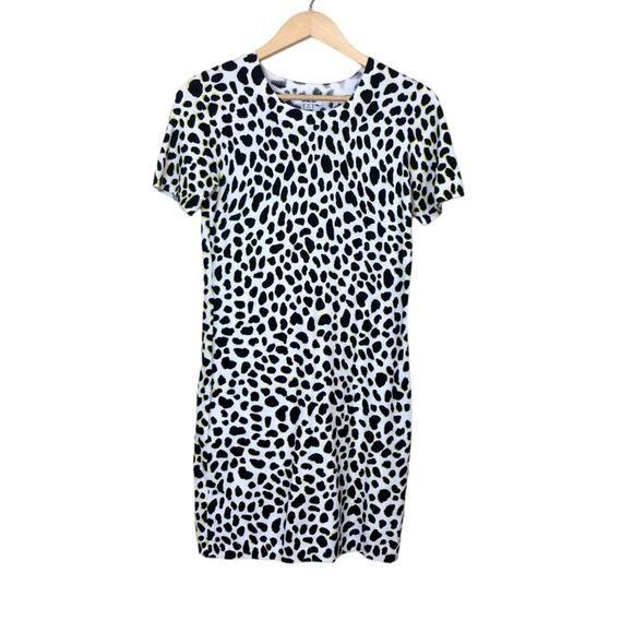 525 America White Black Yellow Cheetah Print Sweater Mini Dress Size XS - Picture 1 of 5